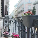 The Singer's House Apartman *