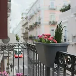 The Singer's House