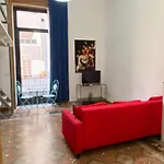 The Singer's House *